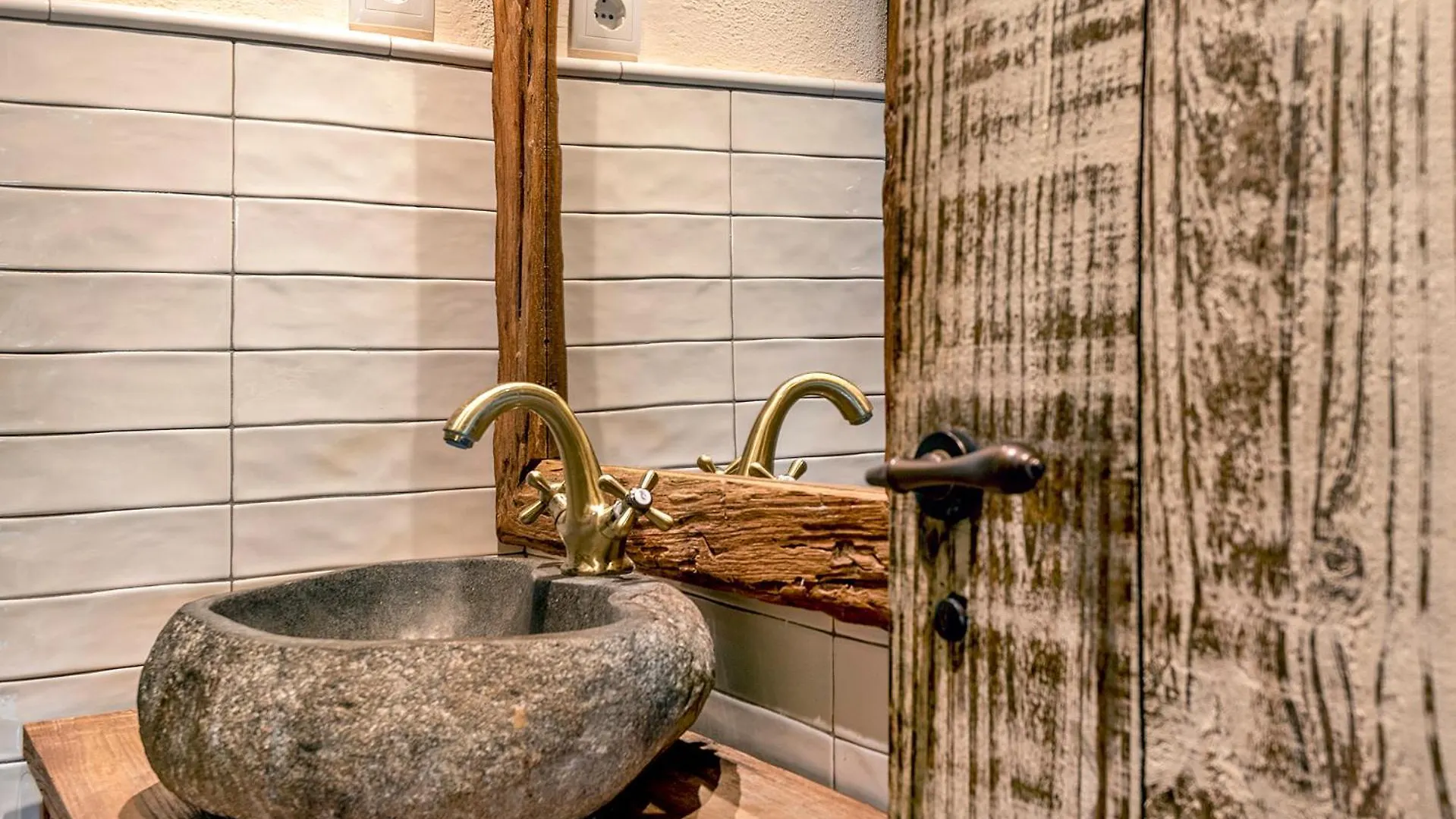 La Bodega Suites L'Hospitalet de Llobregat